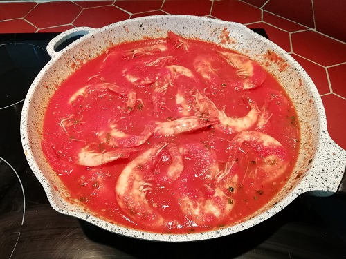 crevette + sauce tomate