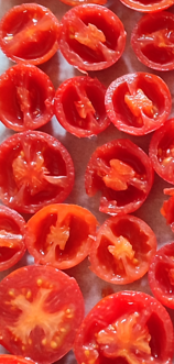 tomate rone coupé pour tomates séchées